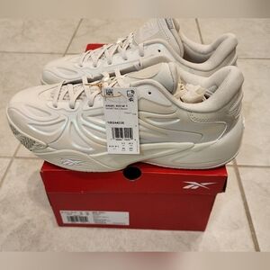Angel Reese 1 'Diamond Dust' Size 10.5